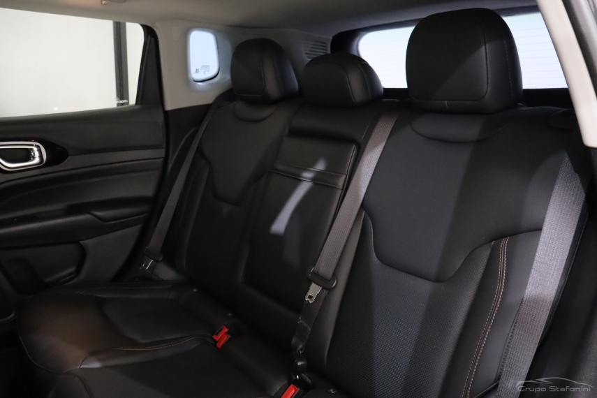 jeep compass 1.3 t270 turbo flex limited at6 4p automatico 20237