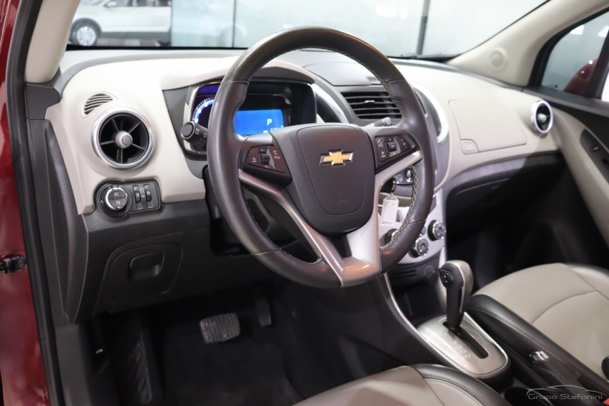chevrolet tracker 1.8 mpfi ltz 4x2 16v flex 4p automatico 20143