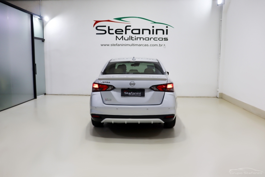 nissan versa 1.6 16v flex exclusive xtronic 4p automatico 202411
