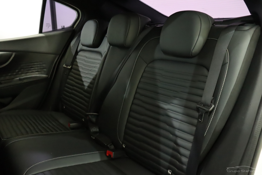 fiat fastback 1.3 turbo 270 flex limited edition at6 4p automatico 20237