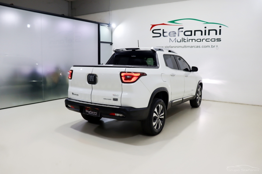 fiat toro 1.3 turbo 270 flex volcano at6 4p automatico 202410