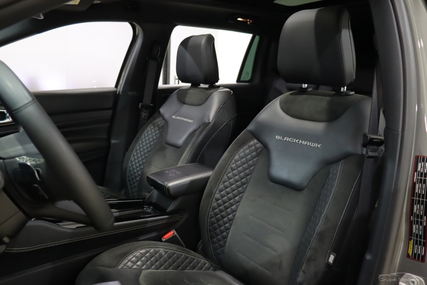 jeep commander 2.0 hurricane 4 turbo gasolina blackhawk at9 4p automatico 20256