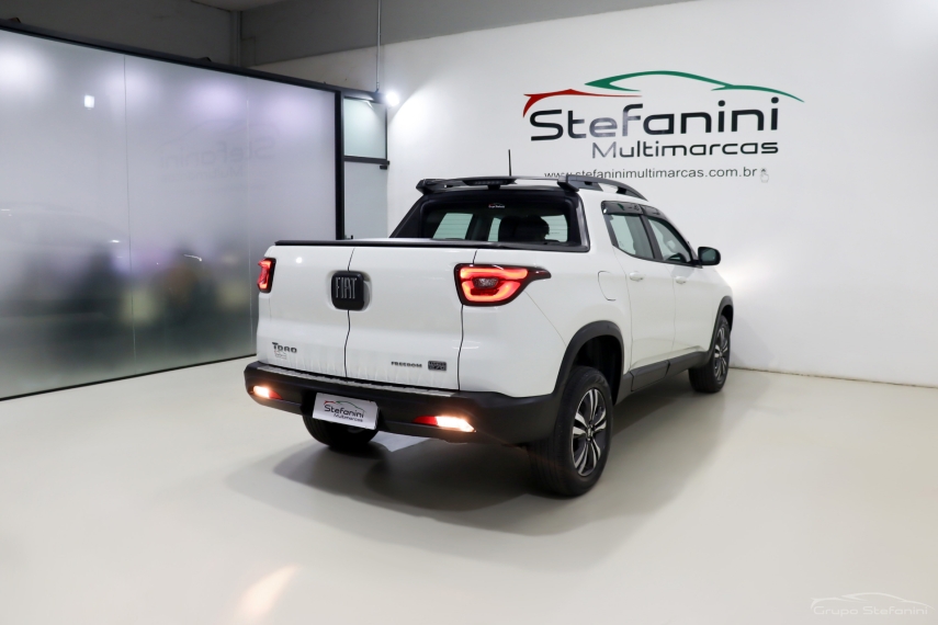fiat toro 1.3 turbo 270 flex freedom at6 4p automatico 202510