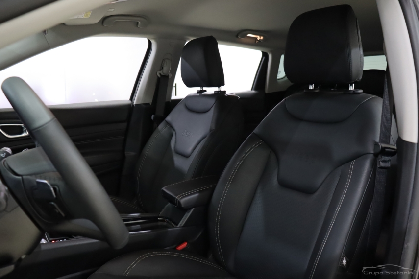 jeep compass 1.3 t270 turbo flex longitude at6 4p automatico 20266