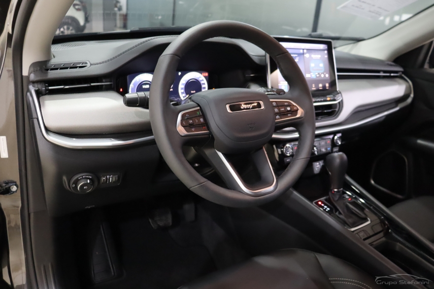 jeep compass 1.3 t270 turbo flex longitude at6 4p automatico 20263