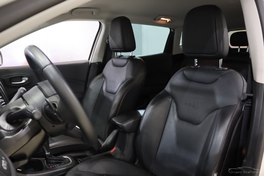 jeep compass 2.0 16v flex longitude automatico 4p 20216