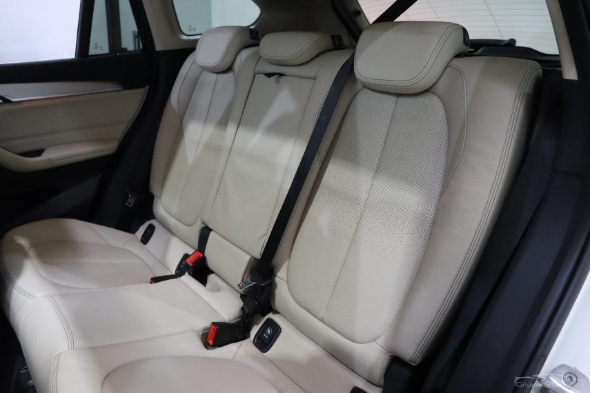bmw x1 2.0 16v turbo activeflex sdrive20i x-line 4p automatico flex 20227