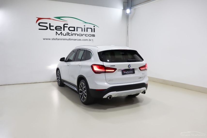 bmw x1 2.0 16v turbo activeflex sdrive20i x-line 4p automatico flex 202213