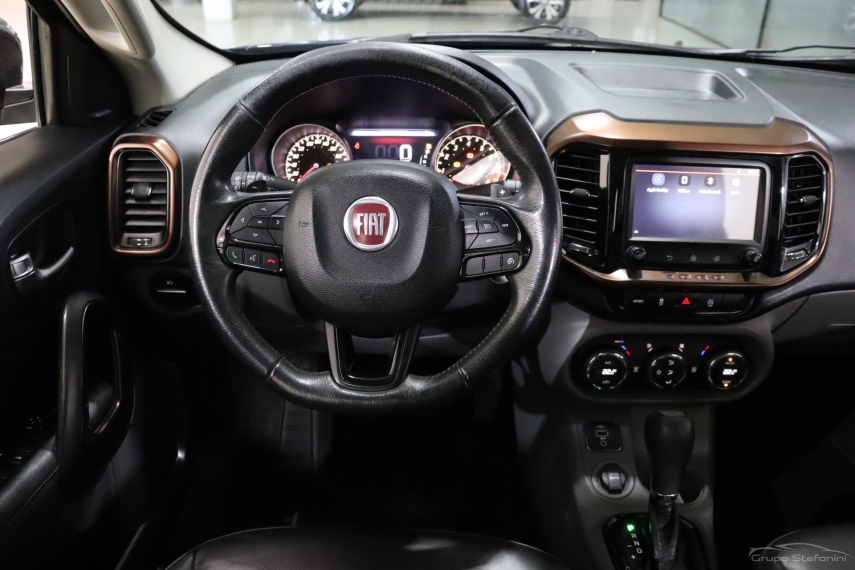 fiat toro 2.4 16v multiair flex volcano at9 4p automatico 20204