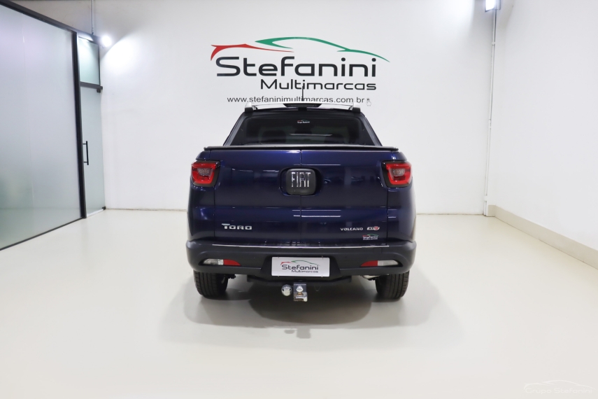fiat toro 2.4 16v multiair flex volcano at9 4p automatico 202011