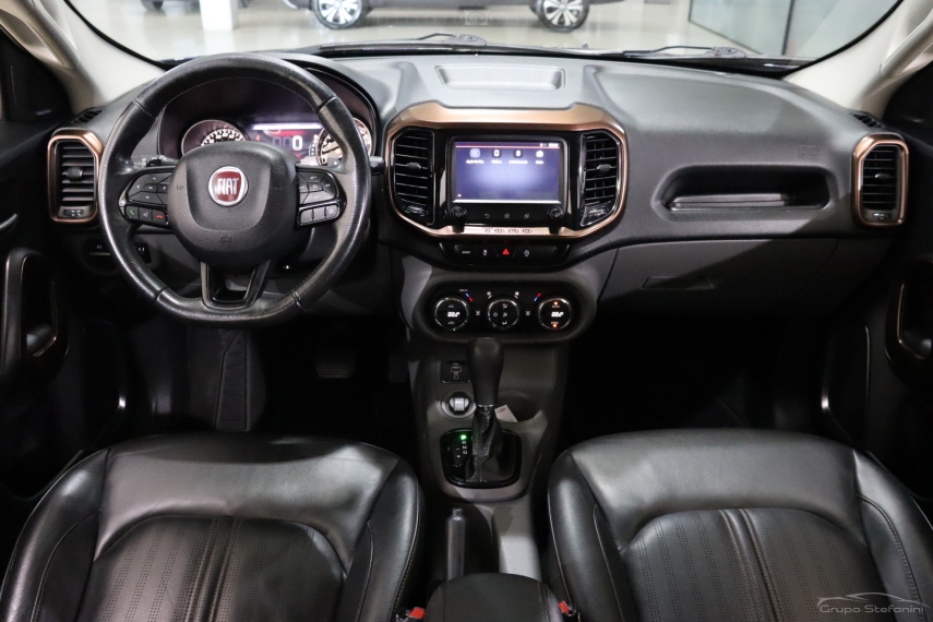 fiat toro 2.4 16v multiair flex volcano at9 4p automatico 20205