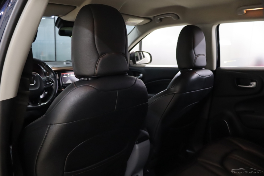 fiat toro 2.4 16v multiair flex volcano at9 4p automatico 20208