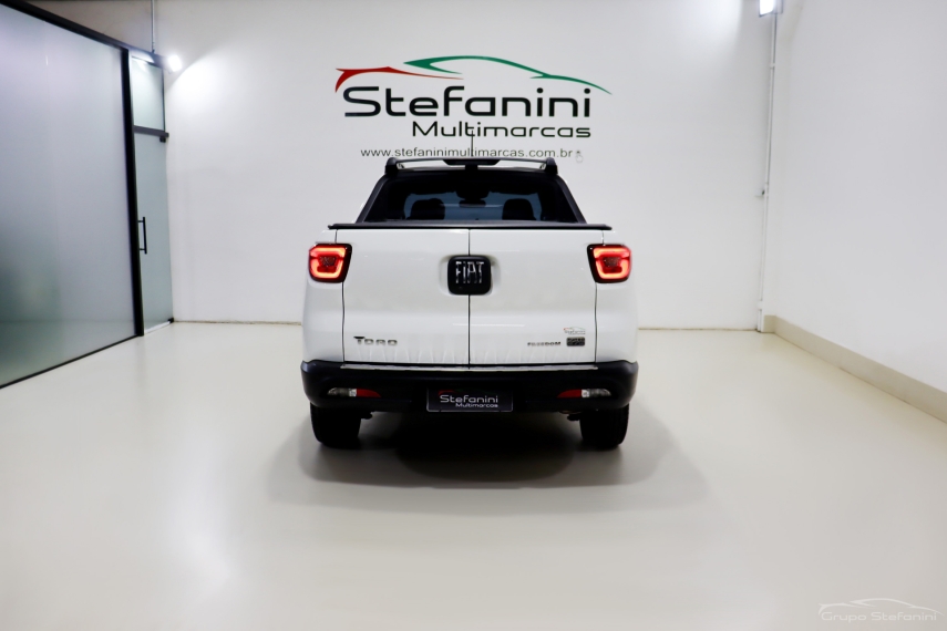 fiat toro 1.3 turbo 270 flex freedom at6 4p automatico 202411