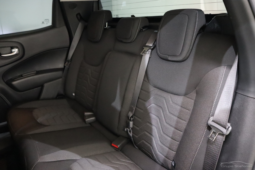 fiat toro 1.3 turbo 270 flex freedom at6 4p automatico 20257