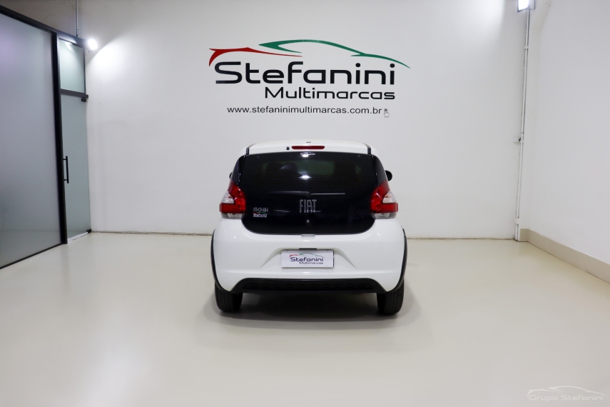 fiat mobi 1.0 evo flex like. manual 4p 202411
