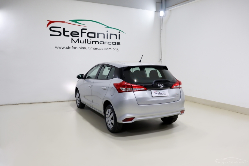 toyota yaris 1.5 16v flex xl multidrive 4p automatico 202512
