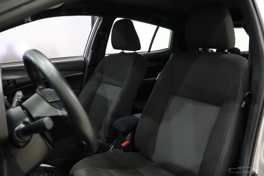 toyota yaris 1.5 16v flex xl multidrive 4p automatico 20256
