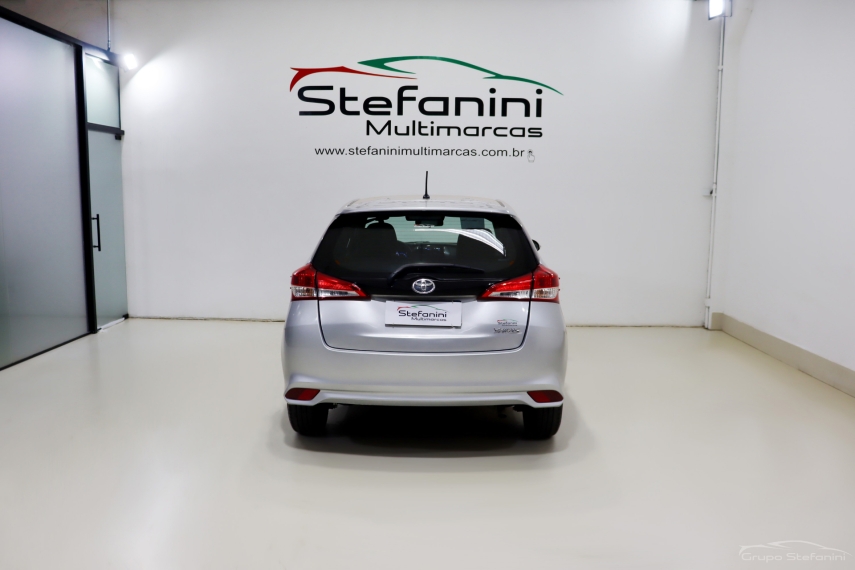 toyota yaris 1.5 16v flex xl multidrive 4p automatico 202511