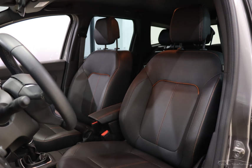 renault duster 1.3 tce flex iconic plus x-tronic 4p automatico 20256