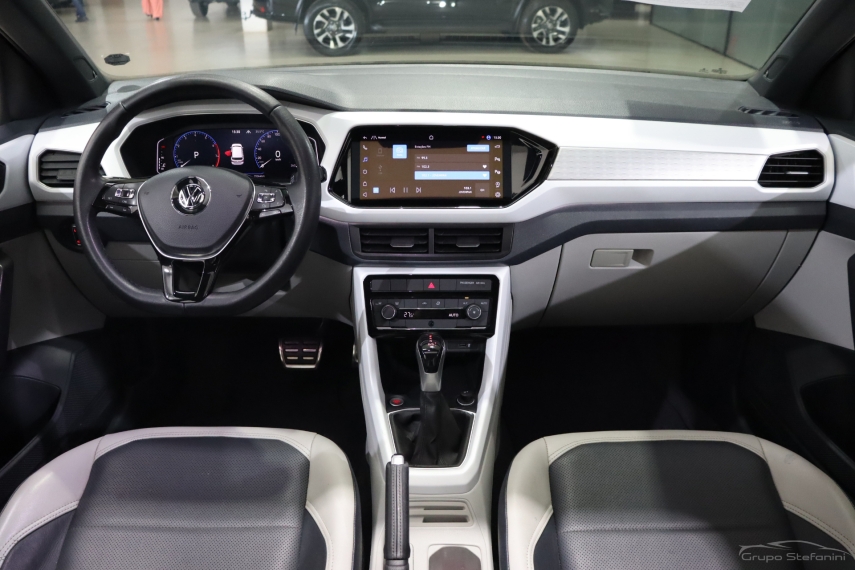 volkswagen t-cross 1.4 250 tsi total flex highline automatico 4p 20215