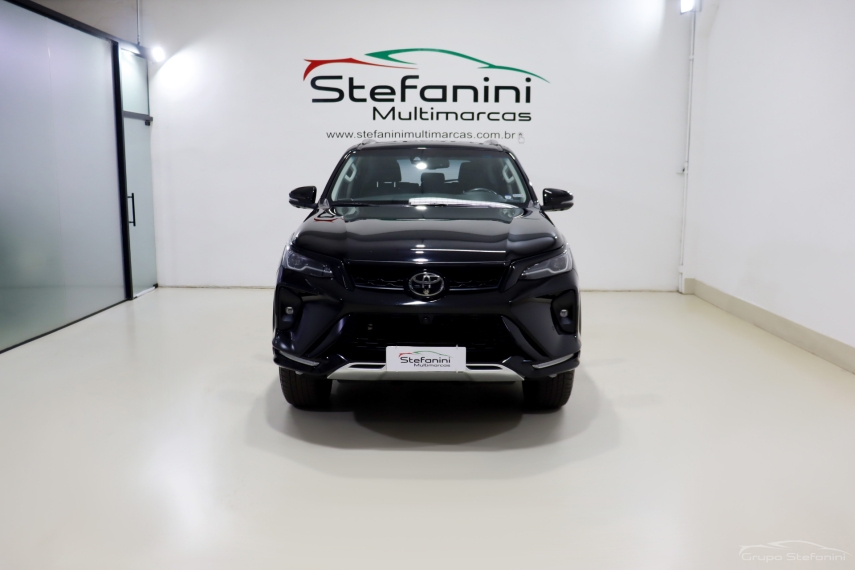 toyota hilux sw4 2.8 d-4d turbo diesel srx platinum 7l 4x4 automatico 4p 20241