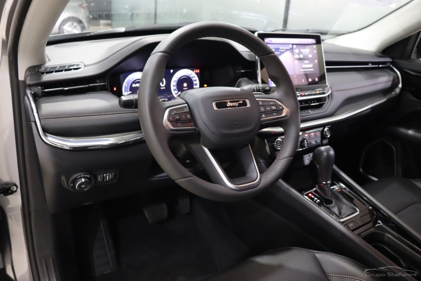jeep compass 1.3 t270 turbo flex limited at6 4p automatico 20233