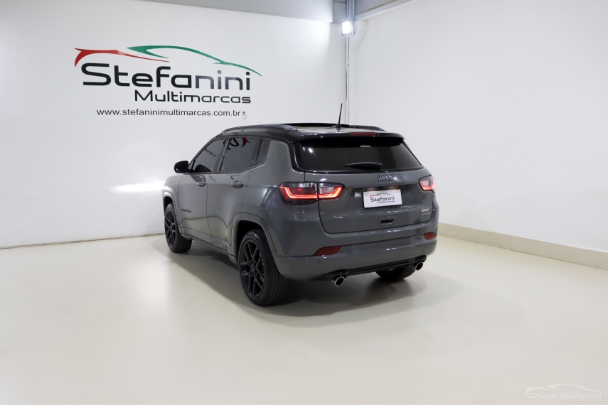 jeep compass 2.0 hurricane 4 turbo gasolina blackhawk at9 4p automatico 202513