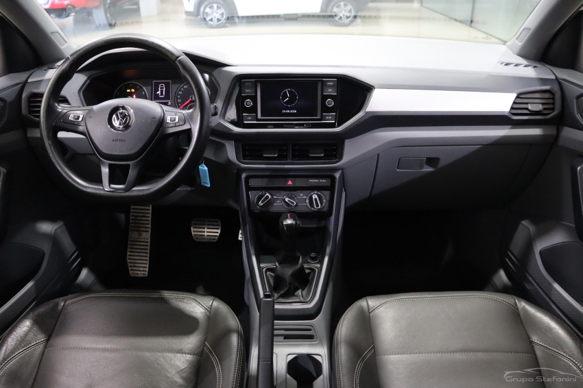 volkswagen t-cross 1.0 200 tsi total flex sense automatico 4p 20205