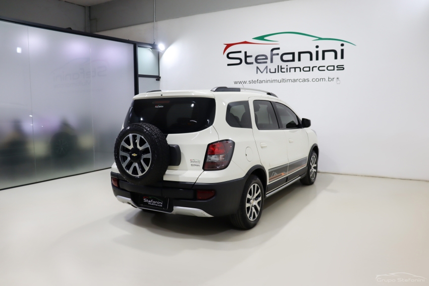 chevrolet spin 1.8 activ 8v flex 4p automatico 201710