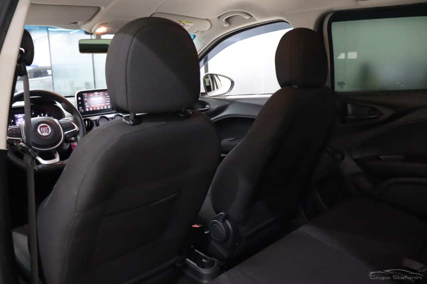 fiat cronos 1.3 firefly flex drive gsr 4p automatico 20198
