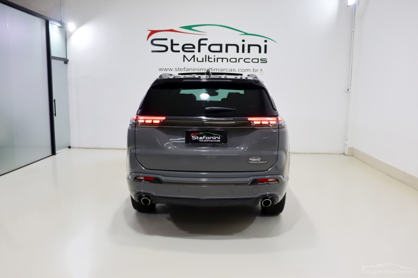 jeep commander 2.0 hurricane 4 turbo gasolina blackhawk at9 4p automatico 202513