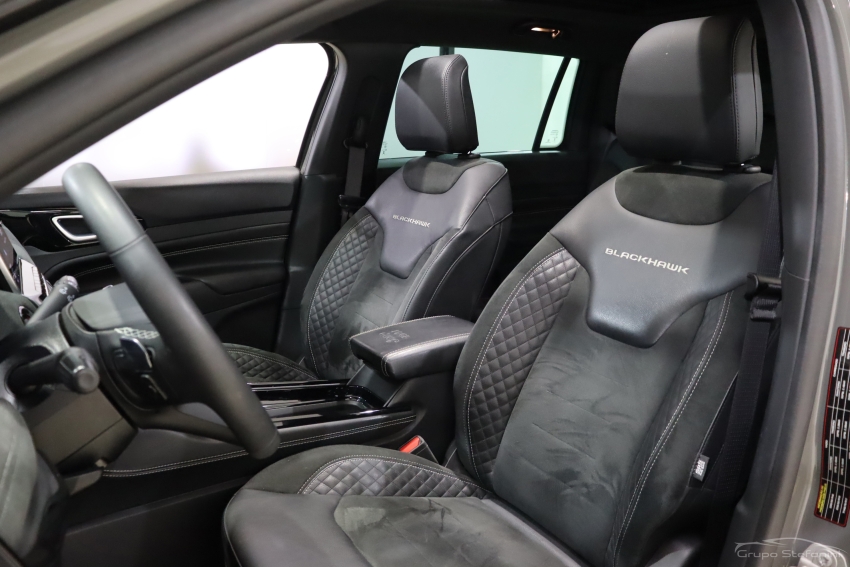 jeep commander 2.0 hurricane 4 turbo gasolina blackhawk at9 4p automatico 20256