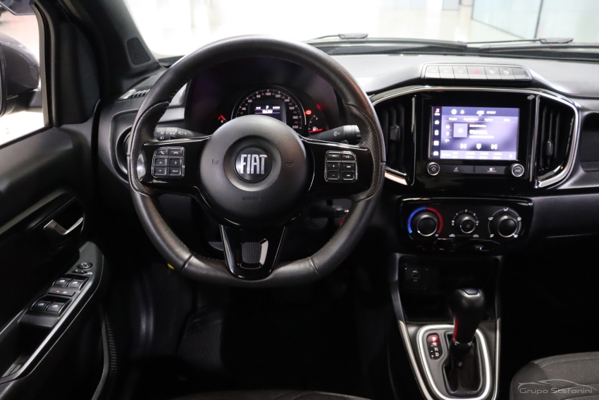 fiat strada 1.3 firefly flex volcano cd cvt 4p automatico 20234