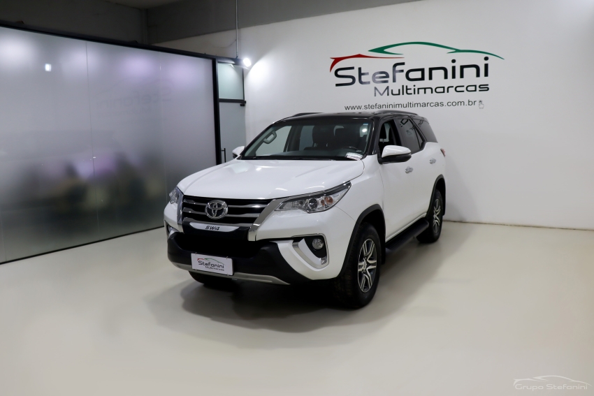 toyota hilux sw4 2.7 srv 7 lugares 4x2 16v flex 4p automatico 20190