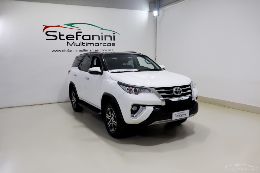 toyota hilux sw4 2.7 srv 7 lugares 4x2 16v flex 4p automatico 20192