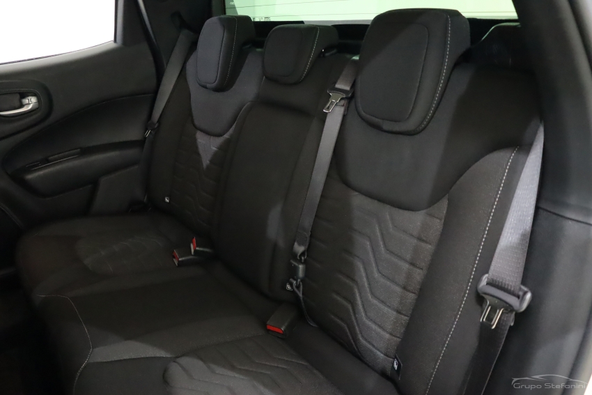fiat toro 1.3 turbo 270 flex freedom at6 4p automatico 20257