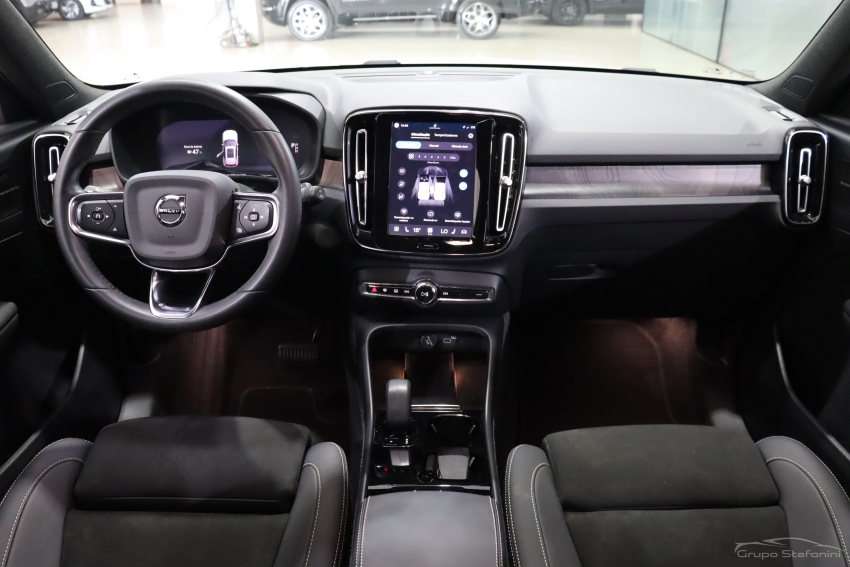 volvo xc40 p6 recharge electric plus 6.9 eletrico 4p automatico 20235