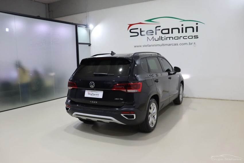 volkswagen taos 1.4 250 tsi total flex comfortline automatico 4p 202210