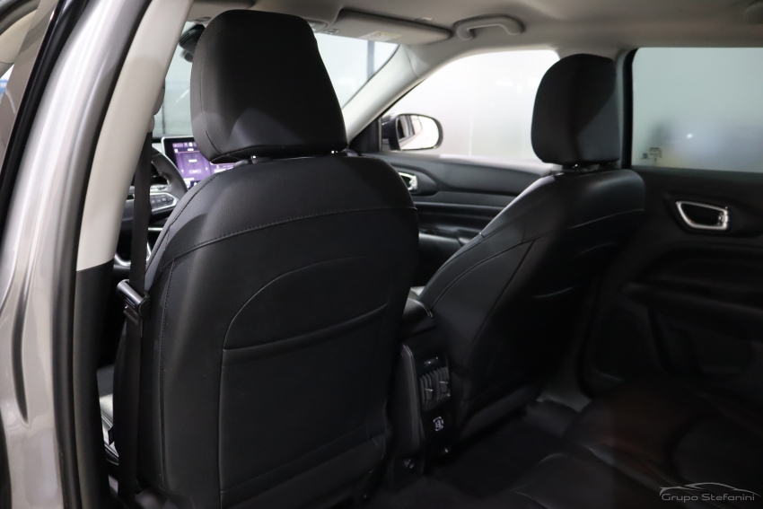 jeep compass 1.3 t270 turbo flex longitude at6 4p automatico 20238