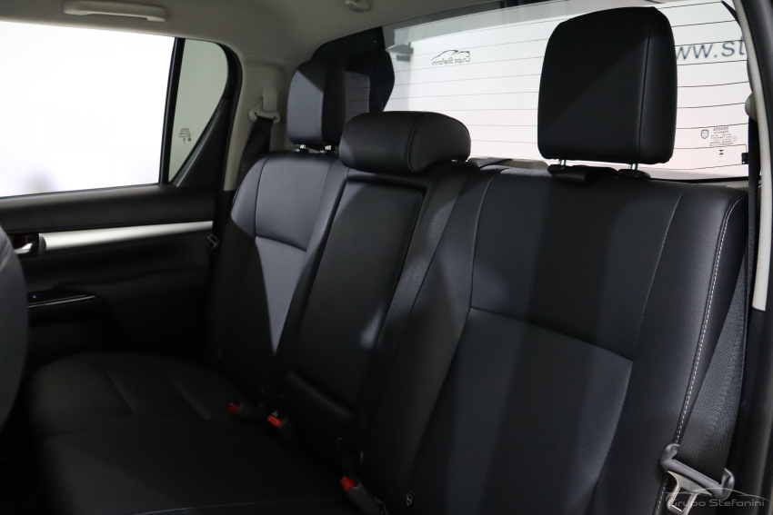 toyota hilux sw4 2.8 d-4d turbo diesel srx platinum 4x4 automatico 4p 20257