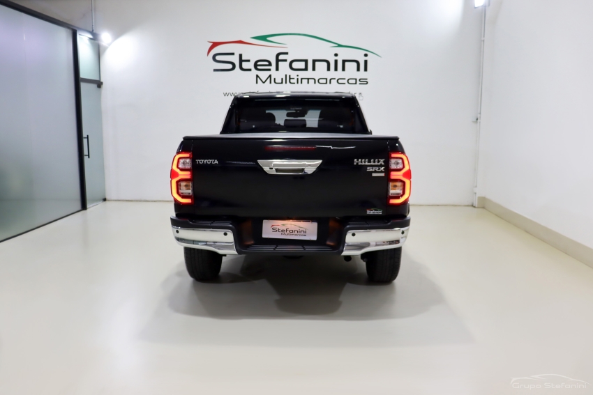 toyota hilux sw4 2.8 d-4d turbo diesel srx platinum 4x4 automatico 4p 202511