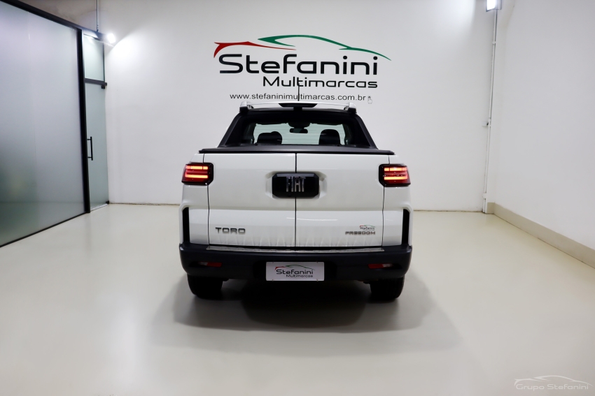fiat toro 1.3 turbo 270 flex freedom at6 4p automatico 202611