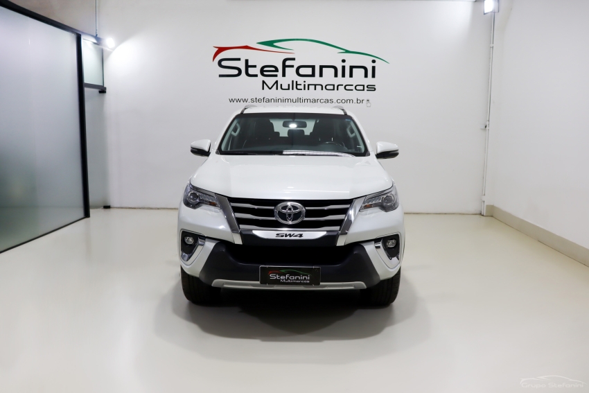 toyota hilux sw4 2.8 srx 4x4 7 lugares 16v turbo intercooler diesel 4p automatico 20191