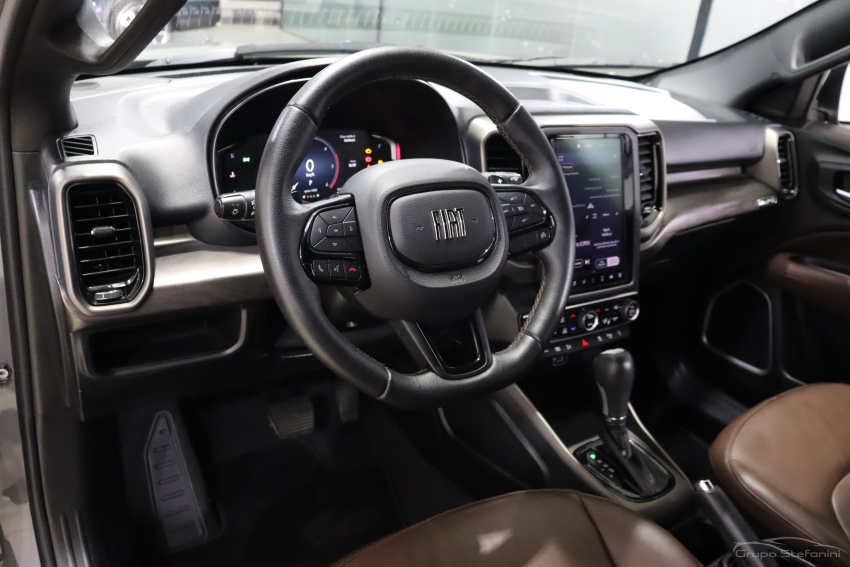 fiat toro 2.0 16v turbo diesel ranch 4wd at9 flex 4p automatico 20233