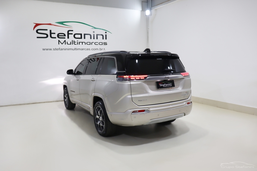 jeep commander 2.0 td380 turbo diesel overland at9 4p automatico 202213