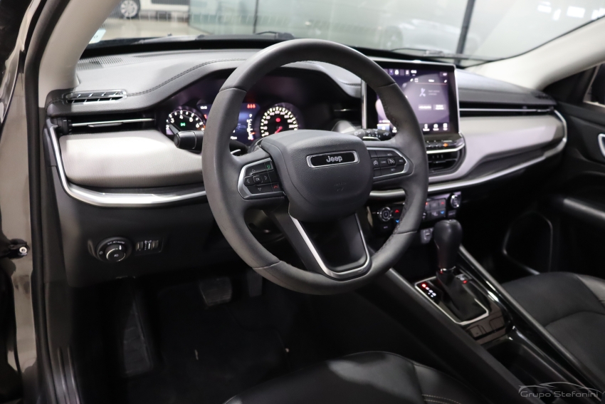 jeep compass 1.3 t270 turbo flex longitude at6 4p automatico 20233