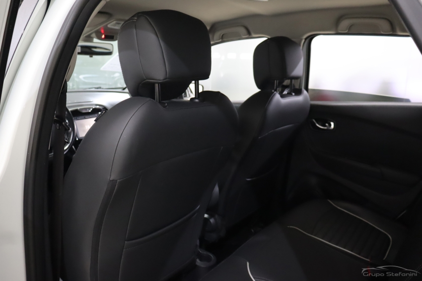 renault captur 1.6 16v sce flex intense x-tronic 4p automatico 20188