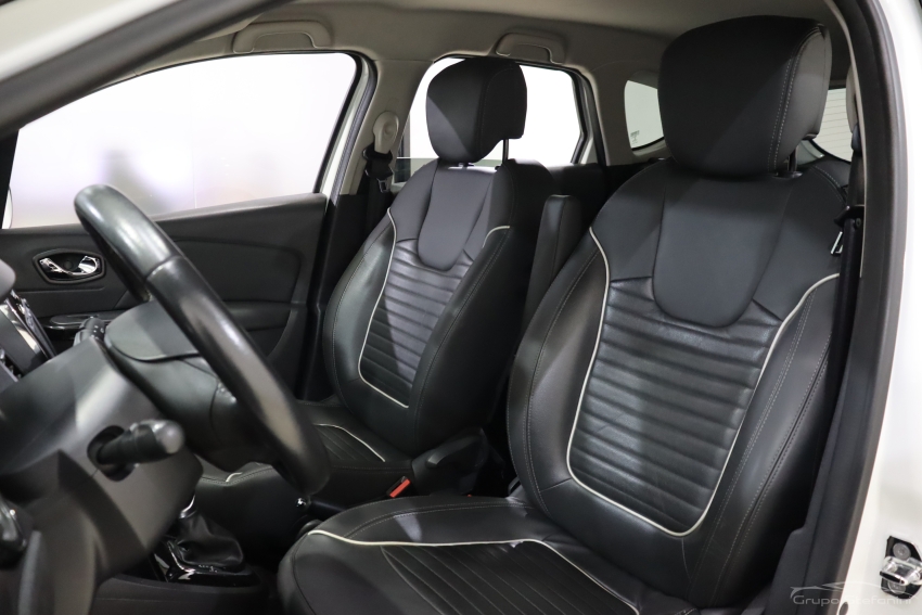 renault captur 1.6 16v sce flex intense x-tronic 4p automatico 20186