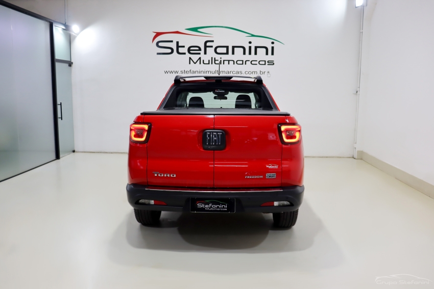 fiat toro 1.3 turbo 270 flex freedom at6 4p automatico 202510