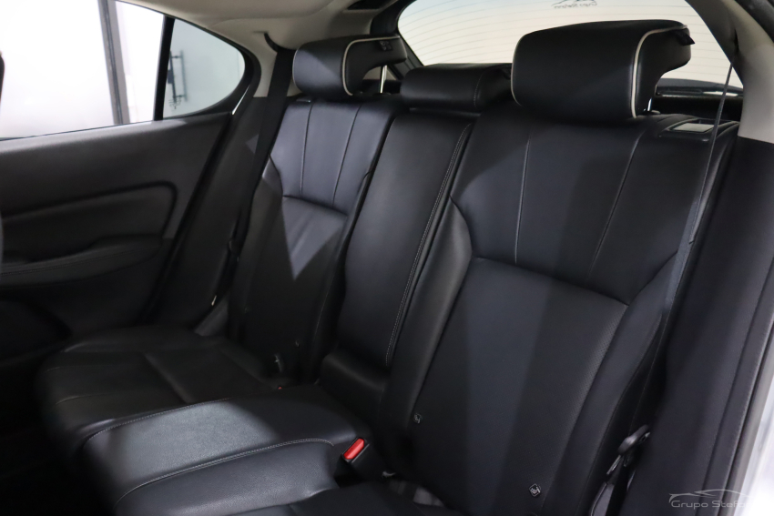 honda city 1.5 i-vtec flex hatch touring cvt 4p automatico 20227